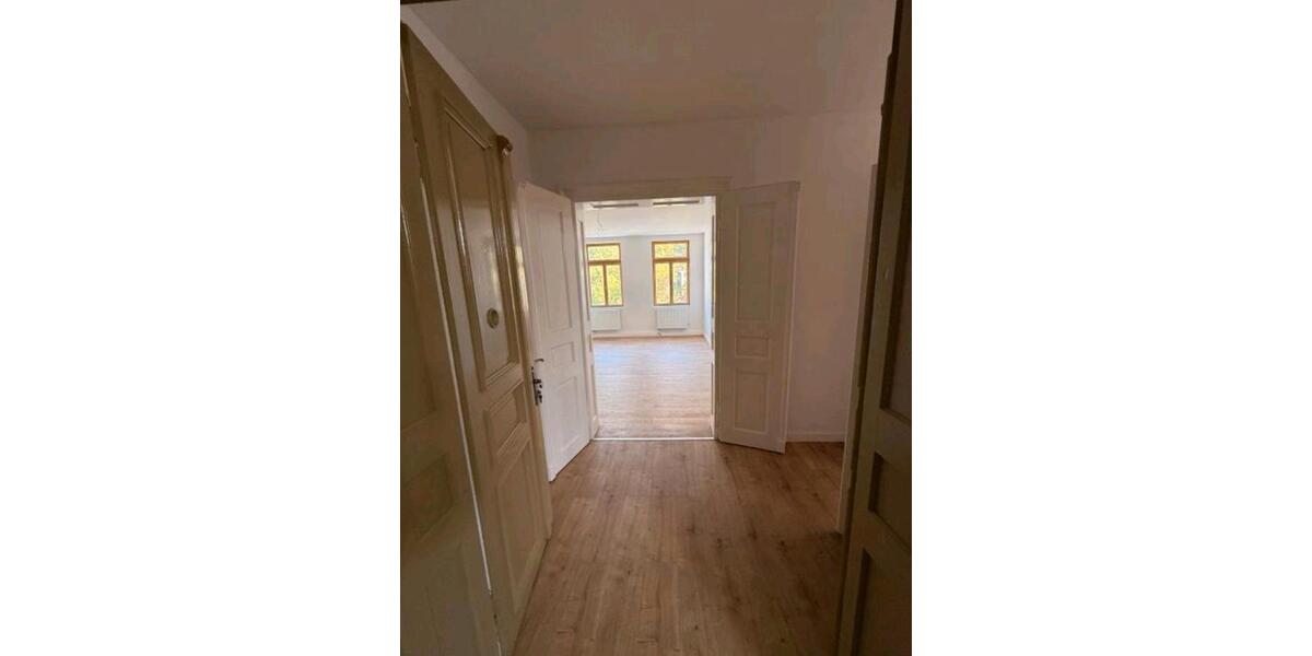 Etagenwohnung Berlin Friedrichshain-Kreuzberg - 4 Zimmer, 162 m&sup2;, 1.480&euro; | Angebot:27706668