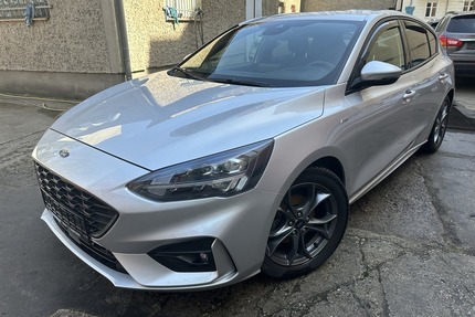 Ford Focus ST-Line Hybrid Navi CAM App Keyless-Go