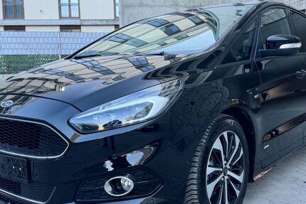 Ford S-Max 73.000 km 25.599 &euro; Oberkrämer 16727