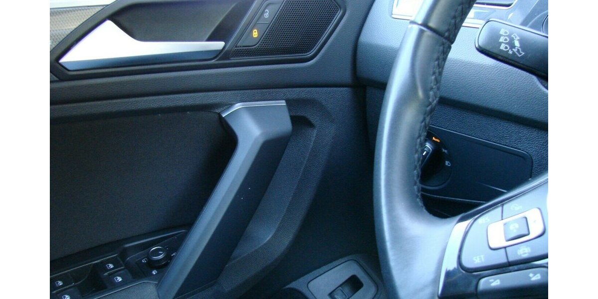 VW Tiguan 2.0TSi 4Motion R-line ACC Navi LED Kamera 22.247 km 27.980 &euro; Falkensee 14612