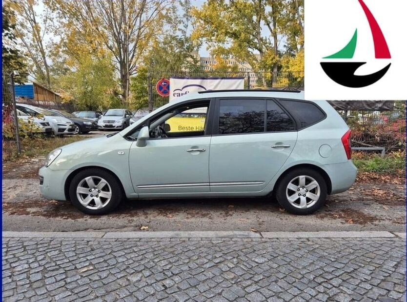 Kia Carens 248.000 km 2.200 € Berlin 10709