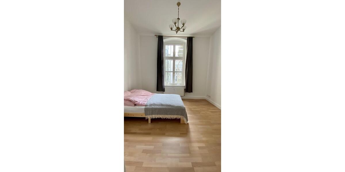 Etagenwohnung Berlin Mitte - 3 Zimmer, 116 m&sup2;, 2.186&euro; | Angebot:26006405