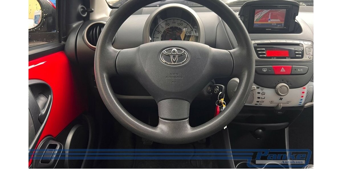 Toyota Aygo Cool Go 5trg*NAV*BT*Klima*LED*USB*Allwetter 119.619 km 5.590 &euro; Berlin 13187