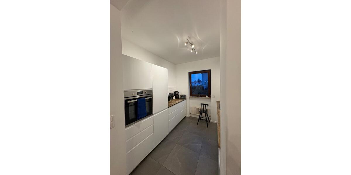 Hochparterre Berlin Steglitz-Zehlendorf - 3 Zimmer, 120 m&sup2;, 2.000&euro; | Angebot:26221275