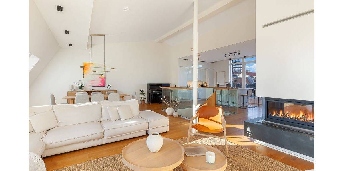 Loftartige 4-Zimmer-Dachgeschoss-Maisonette nahe dem Soho House mit Blick auf den Fernsehturm! 4 zimmer