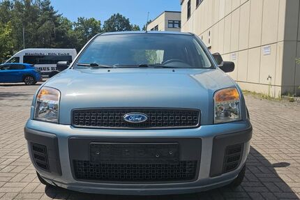 Ford Fusion 49.110 km 4.499 &euro; Berlin 12349