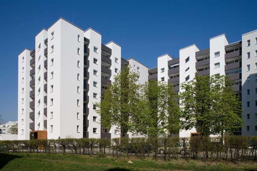 Wohnung zum Mieten in Berlin 406,12 € 49.24 m²