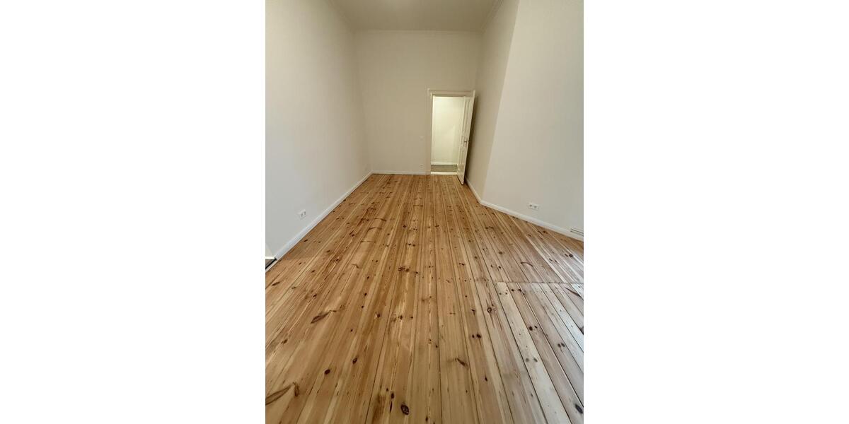 Erdgeschoßwohnung Berlin Charlottenburg-Wilmersdorf - 3 Zimmer, 95 m&sup2;, 1.850&euro; | Angebot:26223424