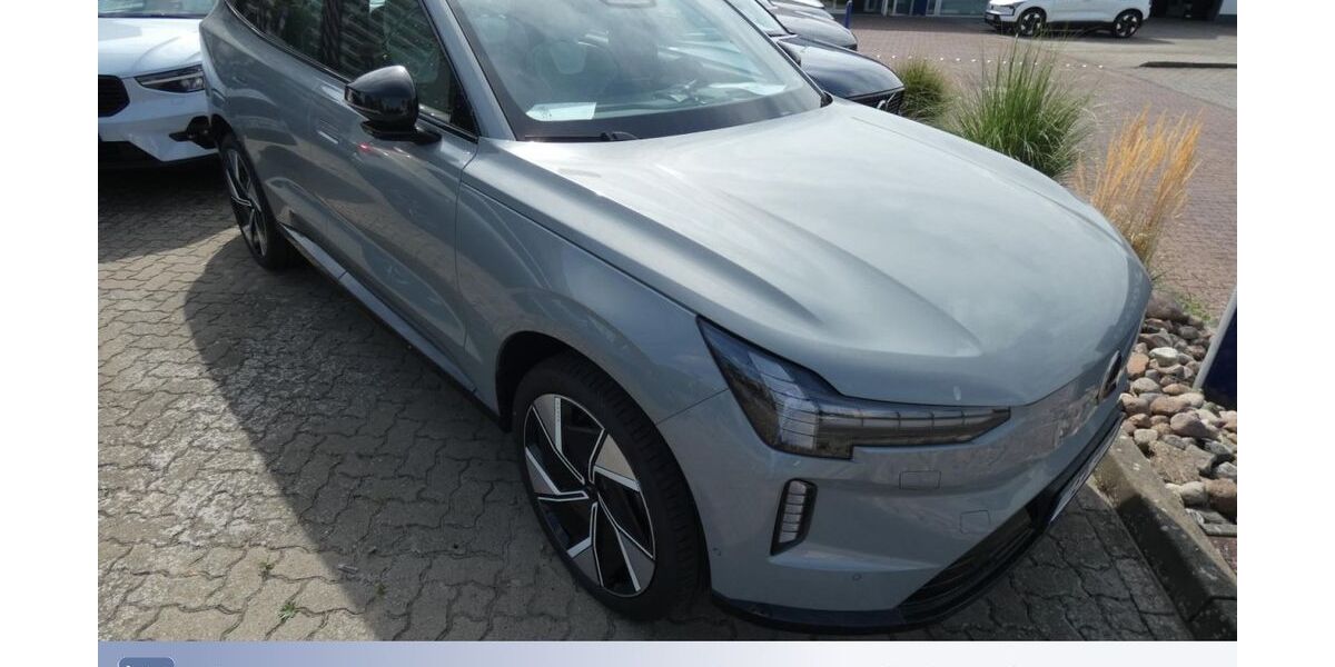 Volvo EX90 1.890 km 99.690 &euro; Berlin Tegel 13509