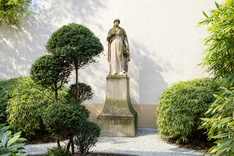 Etagenwohnung Berlin Charlottenburg - 4 Zimmer, 143 m&sup2;, 1.045.000&euro; | Angebot:26044280