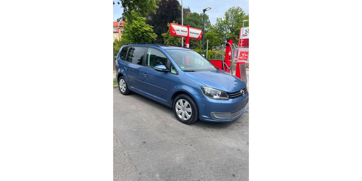 VW Touran 148.000 km 8.600 &euro; Teltow 14165