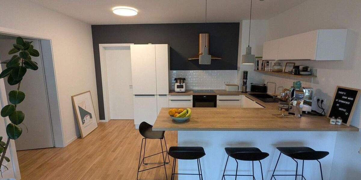 Provisionsfrei: helle 4-Zimmer Wohnung mit großem Balkon | 107m² | Karlshorst 4 zimmer