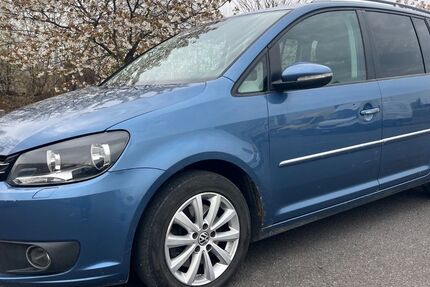 VW Touran 296.000 km 4.800 &euro; Berlin 12057