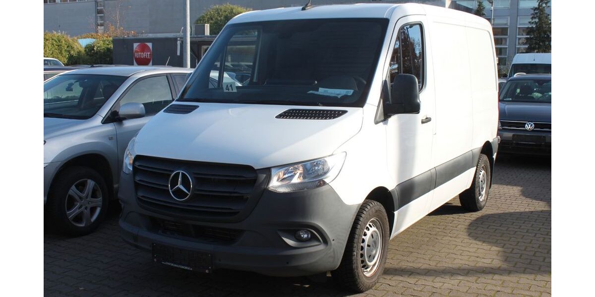 Mercedes-Benz Sprinter 191.000 km 18.300 &euro; Berlin 12057