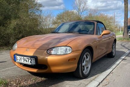 Mazda MX-5 98.000 km 8.490 &euro; Berlin 13403