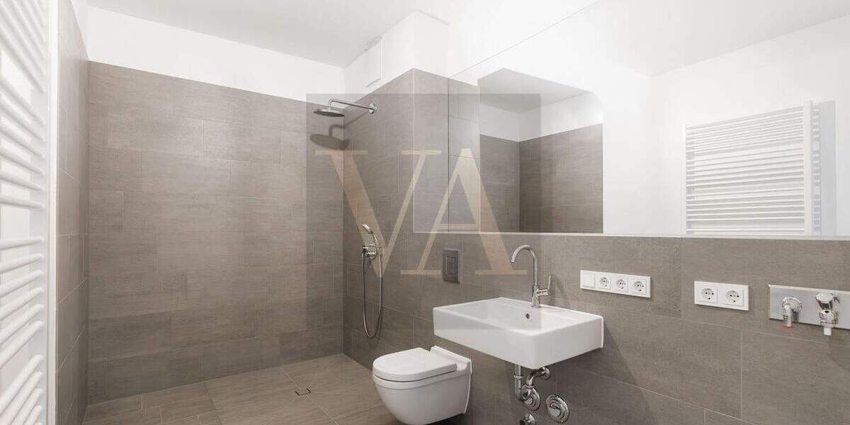 Etagenwohnung Berlin Friedrichshain - 3 Zimmer, 90 m&sup2;, 2.200&euro; | Angebot:25899169