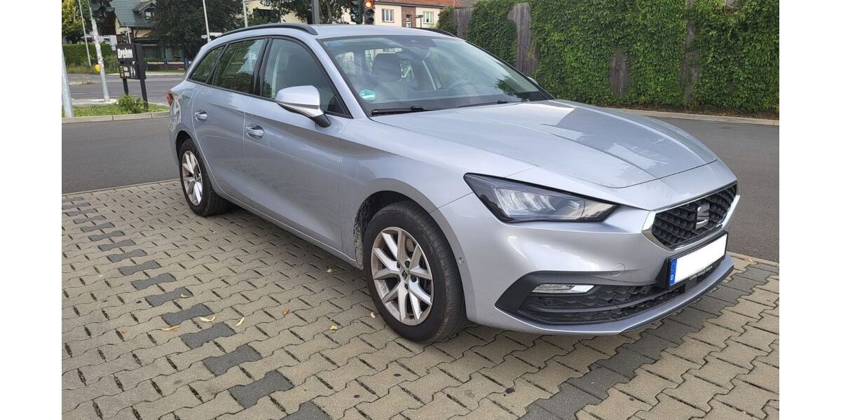 Seat Leon 37.000 km 19.900 &euro; Berlin 12555