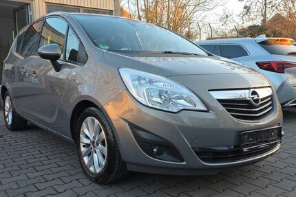 Opel Meriva 74.854 km 7.499 &euro; Berlin 13581