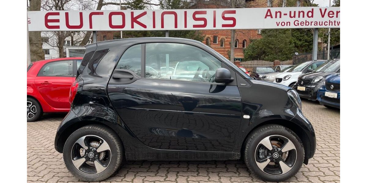 Smart ForTwo 26.000 km 18.388 &euro; Berlin 10787