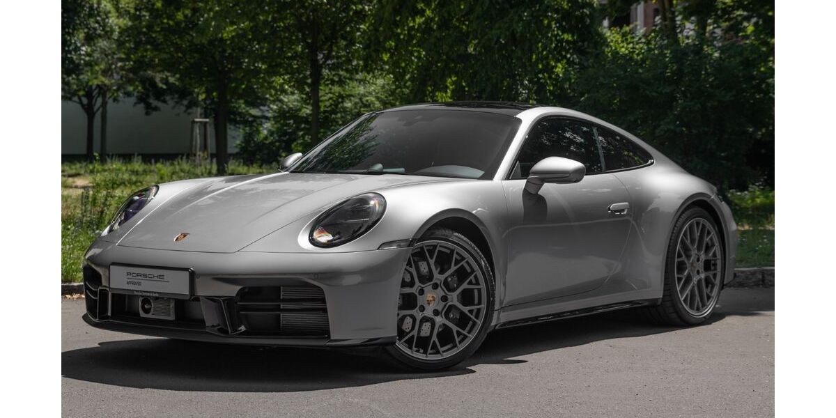 Porsche 992 8.065 km 154.930 &euro; Berlin 10587