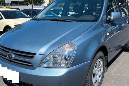 Kia Carnival 182.000 km 4.999 &euro; Berlin 13127