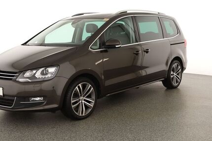 VW Sharan 95.597 km 25.880 &euro; Berlin 12103