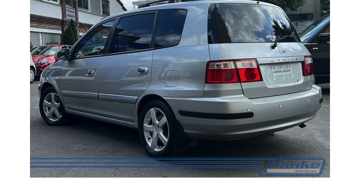 Kia Carens 2.0 16V EX Van*SchiebeD.*Klima*PDC*Bluet* 109.096 km 1.100 &euro; Berlin 13187