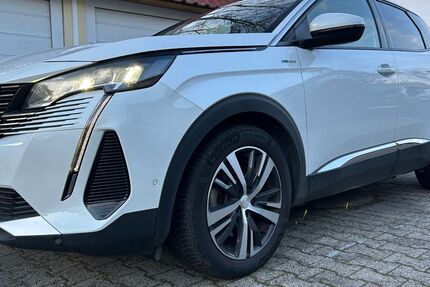 Peugeot 3008 135.000 km 15.600 &euro; Berlin 13403