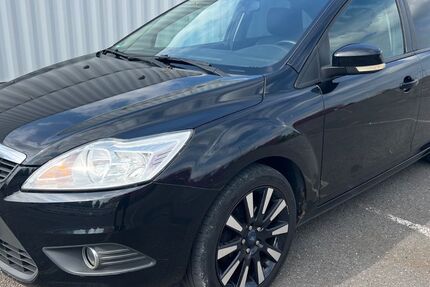 Ford Focus 150.000 km 1.699 &euro; Berlin 12057
