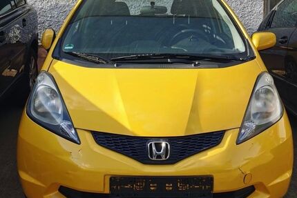 Honda Jazz 172.000 km 3.500 &euro; Berlin 10409