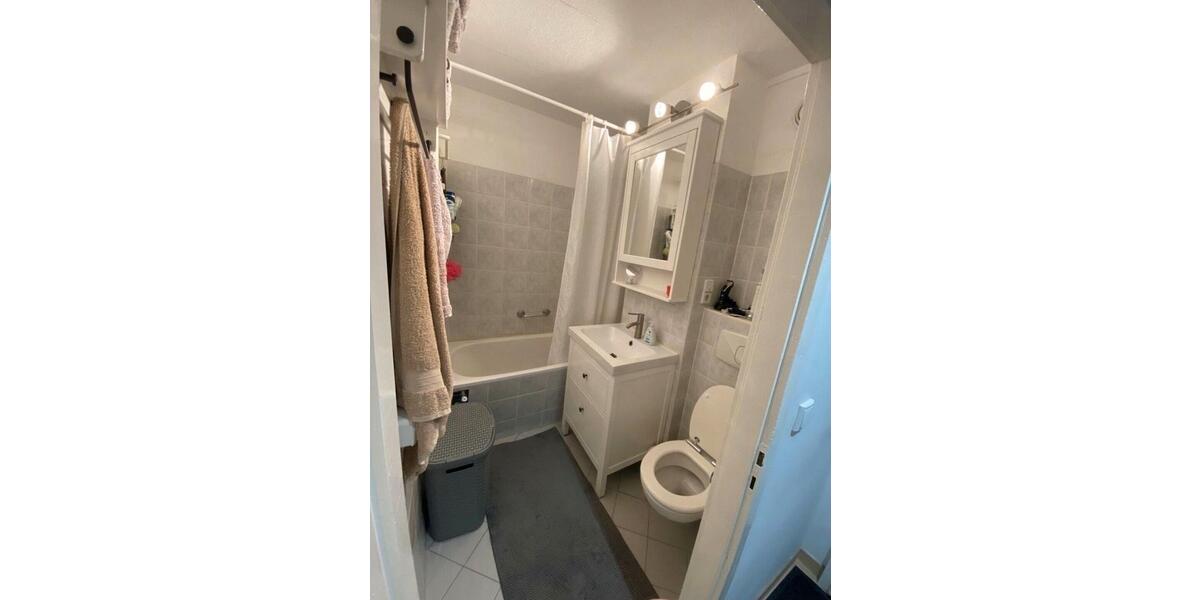 Etagenwohnung Berlin Mitte - 2 Zimmer, 52 m&sup2;, 1.550&euro; | Angebot:25908207