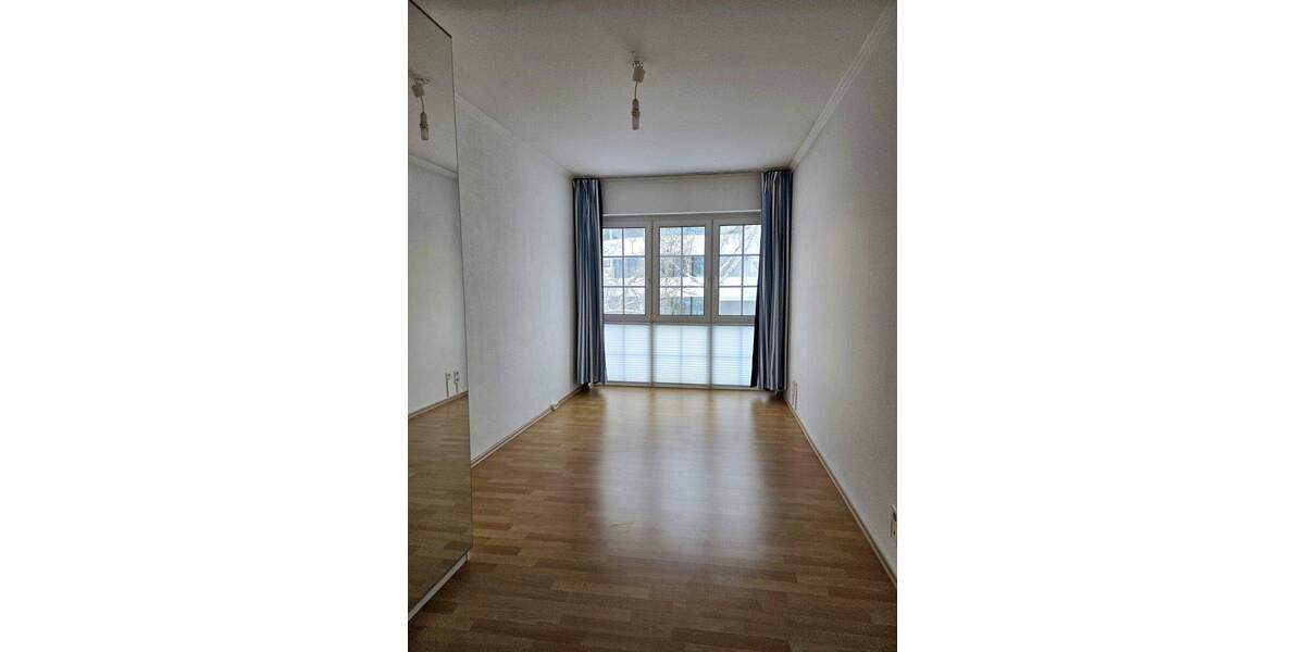 Etagenwohnung Berlin Zehlendorf - 2 Zimmer, 64 m&sup2;, 285.000&euro; | Angebot:25780112