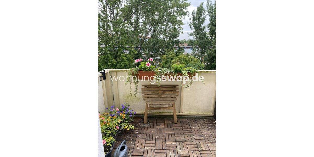 Etagenwohnung Berlin Lichtenberg - 2 Zimmer, 80 m&sup2;, 797&euro; | Angebot:25975927