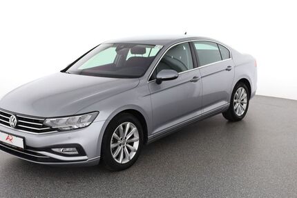 VW Passat 27.610 km 22.880 &euro; Berlin 12103
