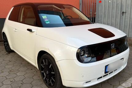 Honda e