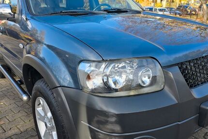 Ford Maverick 114.797 km 4.999 € Berlin 12349