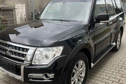 Mitsubishi Pajero 136.000 km 18.999 &euro; Berlin 12277