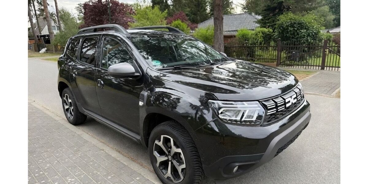 Dacia Duster 35.238 km 14.900 &euro; Berlin 10247
