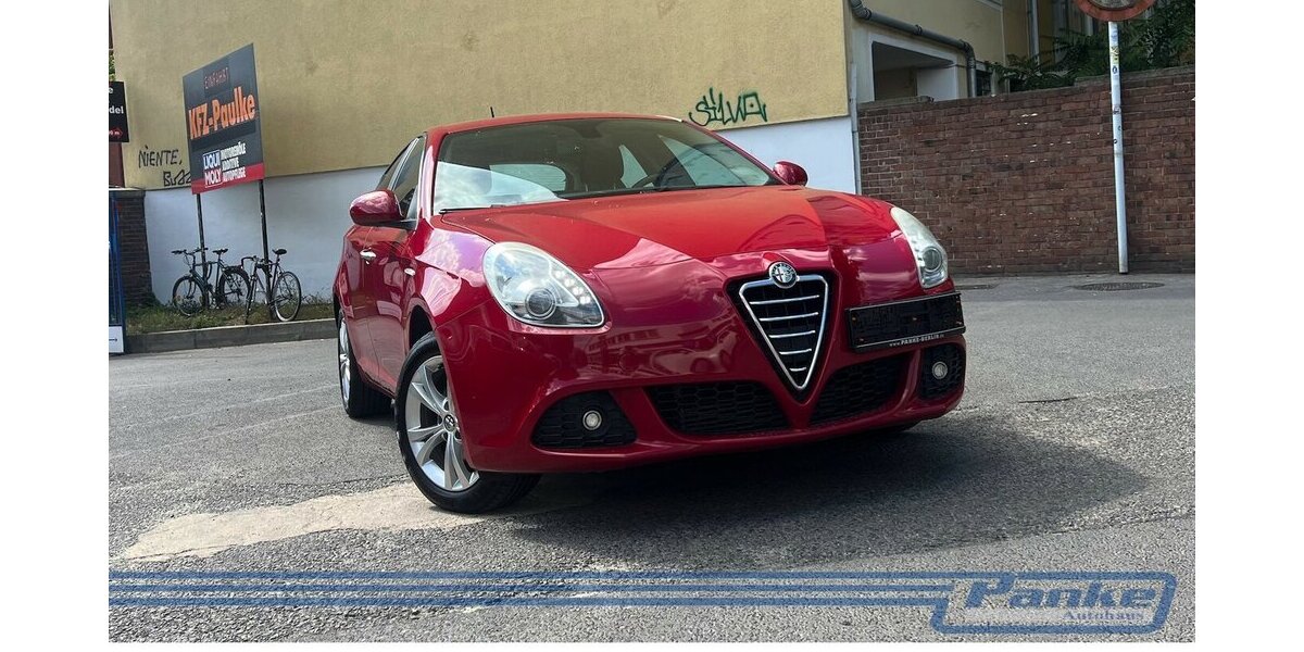 Alfa Romeo Giulietta 1.4 TB 16V Turismo*PDC*2Hand*LED*Tempo 125.000 km 6.480 € Berlin 13187