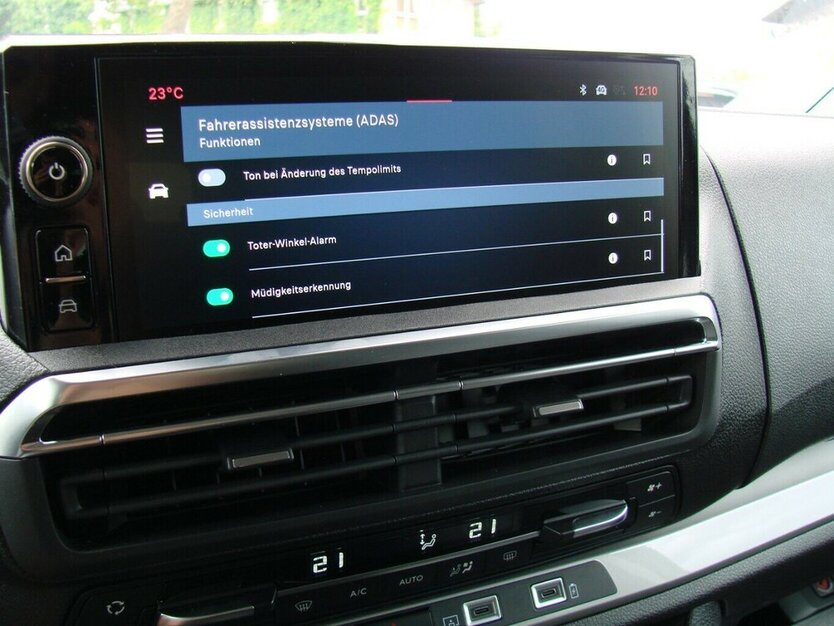 Fiat Ulysse M1 XL 2.0BlueHDI ACC Navi LED Kamera 3.345 km 36.980 € Falkensee 14612