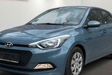 Hyundai i20 148.441 km 4.999 &euro; Berlin 12681