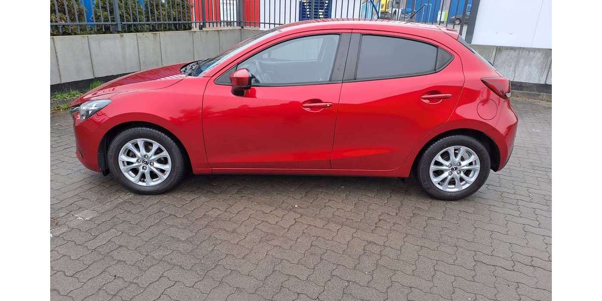 Mazda 2 69.800 km 10.400 &euro; Altlandsberg 15345