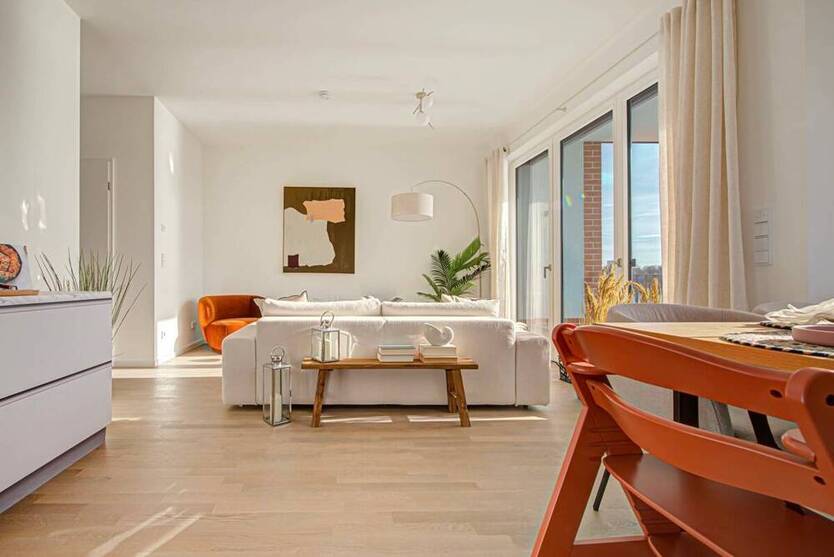 Traumhafte 3-Zimmer-Wohnung an der Havel mit Loggia & Wasserblick - Showroom SaSo geöffnet