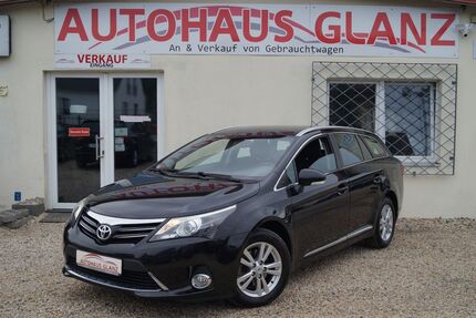 Toyota Avensis 128.000 km 11.900 &euro; Schönefeld 12529