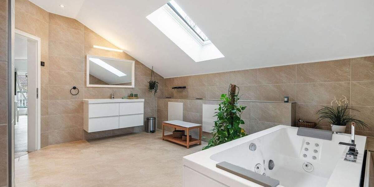 Einfamilienhaus Berlin Niederschönhausen - 6 Zimmer, 222 m&sup2;, 1.650.000&euro; | Angebot:25699950