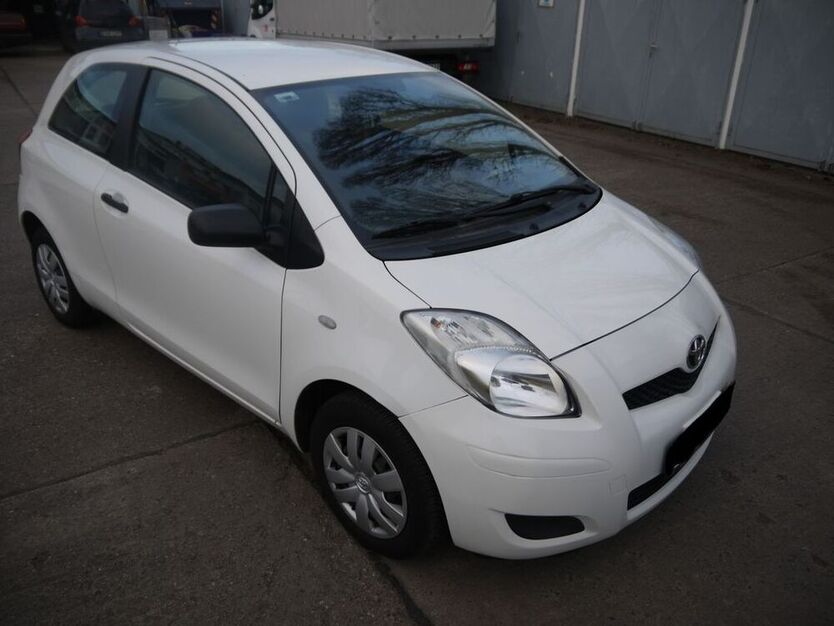 Yaris