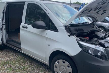 Mercedes-Benz Vito 206.000 km 10.799 &euro; Berlin 10829