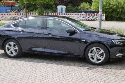 Opel Insignia 35.200 km 15.400 &euro; Falkensee, Stadt 14612