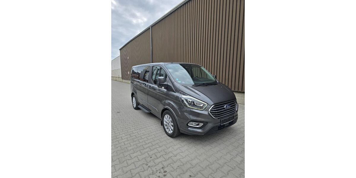 Ford Tourneo Custom 156.000 km 23.900 &euro; Berlin 12099