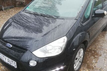Ford S-Max 138.300 km 8.470 € Berlin - Französische Buchholz 13127